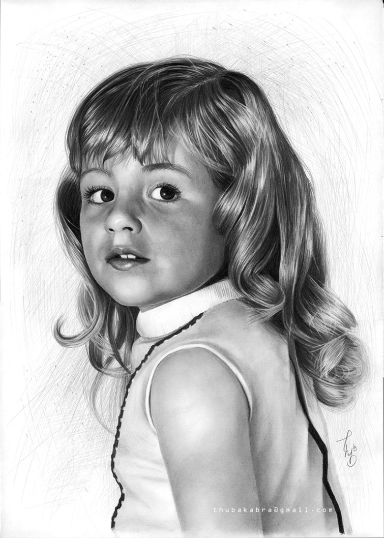 Girl Drawing Image