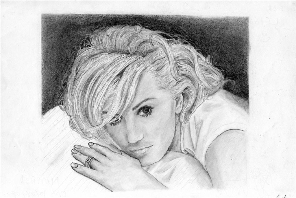 Gwen Stefani Best Drawing