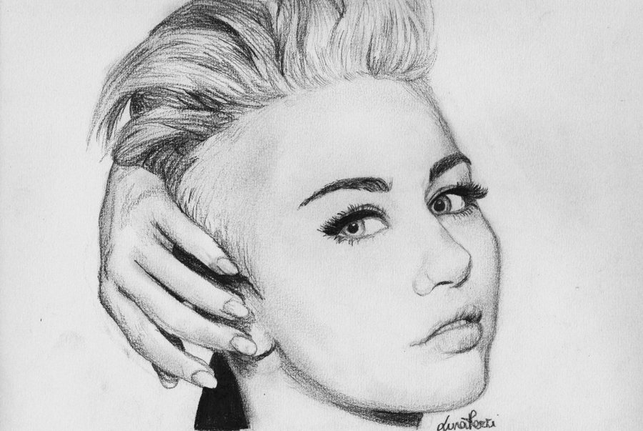 Miley Cyrus Realistic Drawing