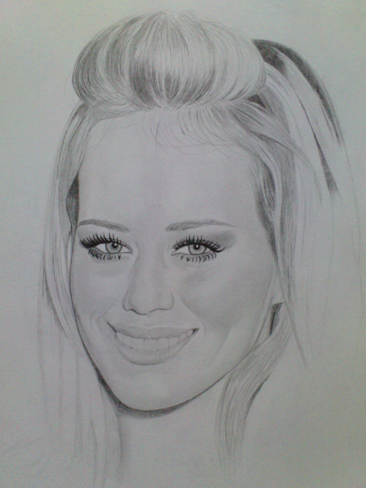 Hilary Duff Drawing High-Quality