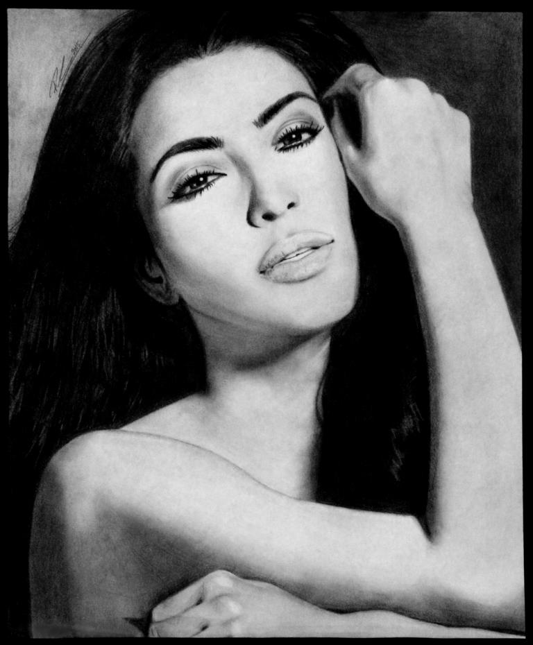 Kim Kardashian Drawing Beautiful Image