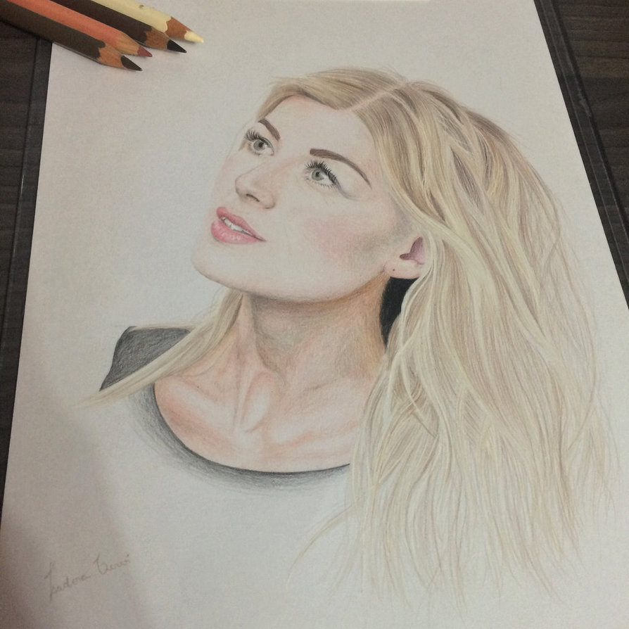 Rosamund Pike Drawing Art