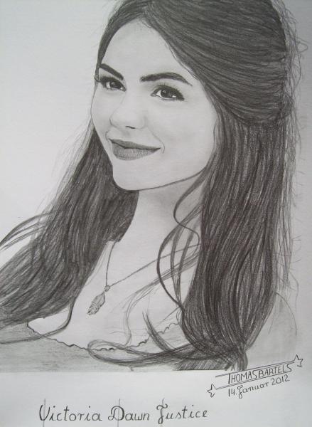 Victoria Justice Drawing