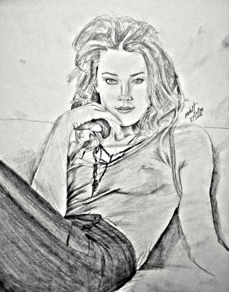 Amber Heard Drawing Pics