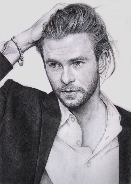 Chris Hemsworth Drawing Photo