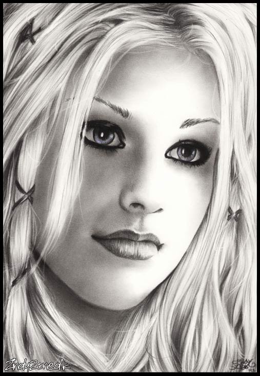 Christina Aguilera Drawing High-Quality