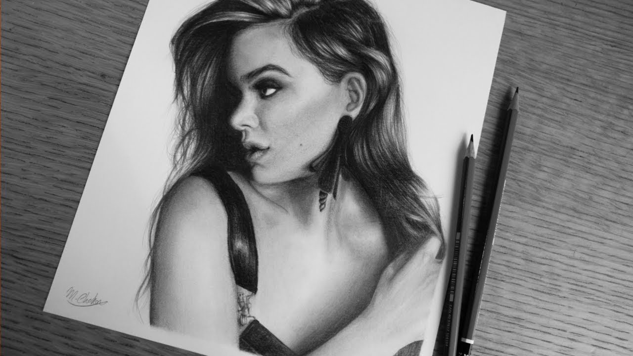 Hailee Steinfeld Drawing High-Quality