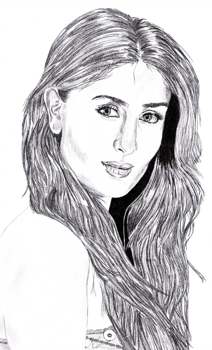 Kareena Kapoor Drawing Amazing