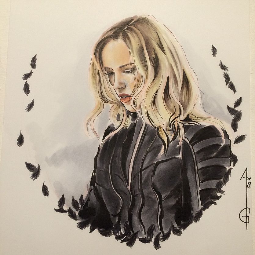 Katie Cassidy Drawing Photo