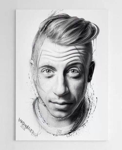 Macklemore Drawing Picture