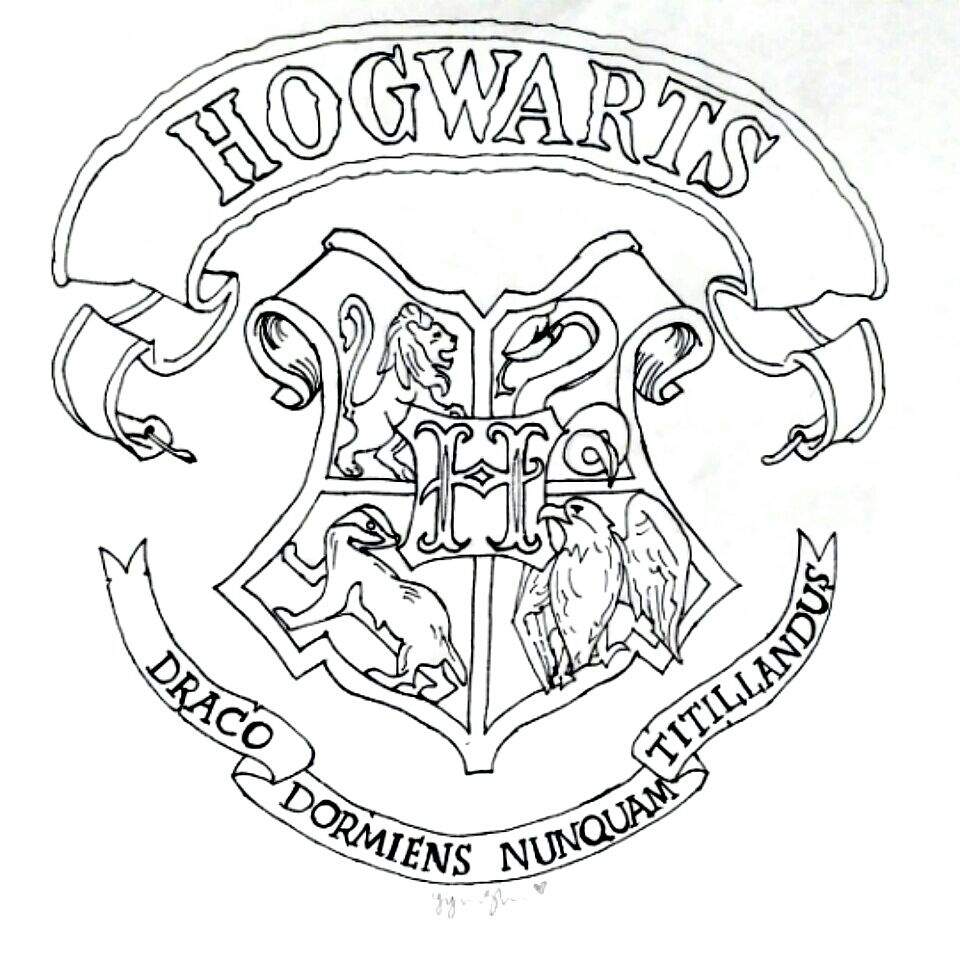 Hogwarts Crest Drawing Sketch