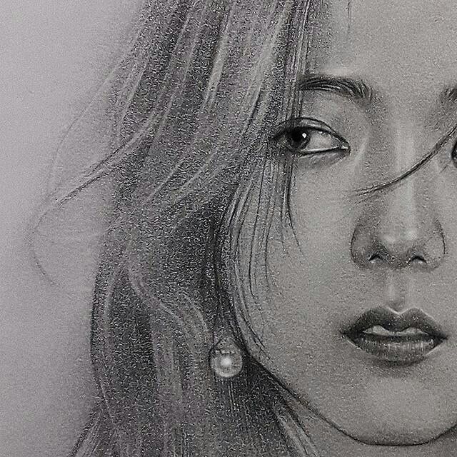 Jisoo Drawing Amazing