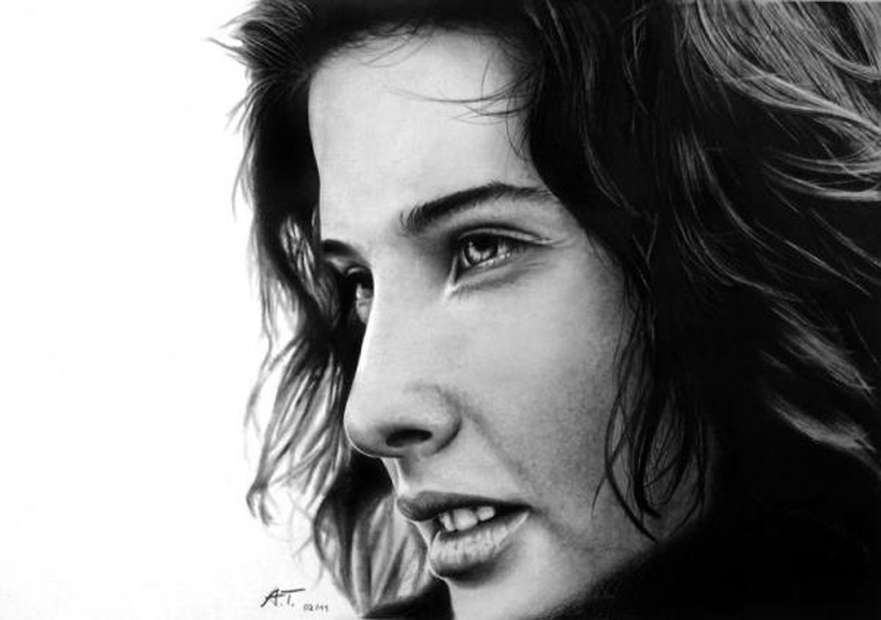 Cobie Smulders Drawing Image