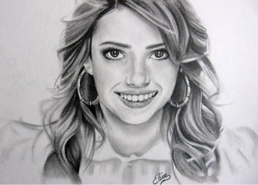 Emma Roberts Drawing Pictures